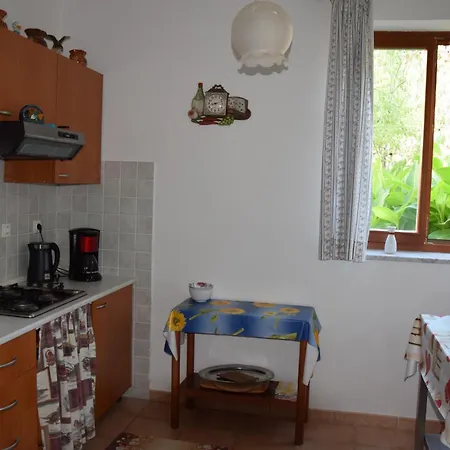 アパート Livio *